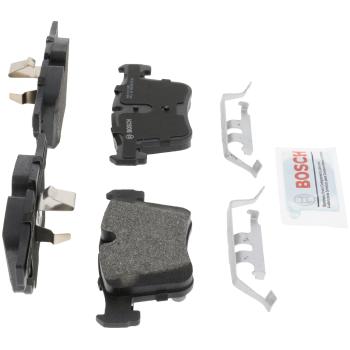 2017 BMW 330i GT xDrive Disc Brake Pad Front Bosch BP1561 image 4 of 4