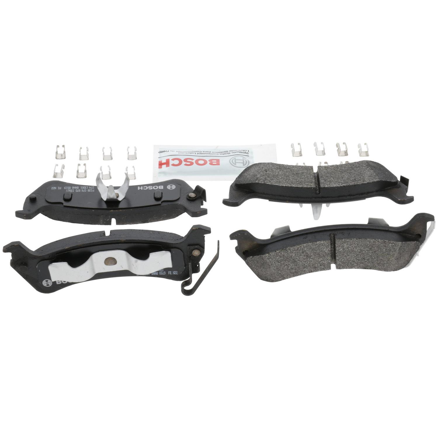 Bosch BP666 - Disc Brake Pad Bosch BP666 Disc Brake Pad product image 1 of 4