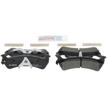2000 Mercury Mountaineer Disc Brake Pad Rear Bosch BP667 image 1 of 4