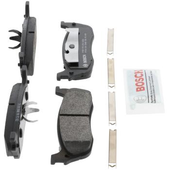 1998 Lincoln Navigator Disc Brake Pad Rear Bosch BP711 image 4 of 4