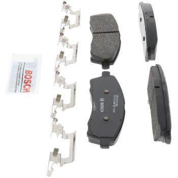 2000 Ford Excursion Disc Brake Pad Rear Bosch BP757 image 3 of 4
