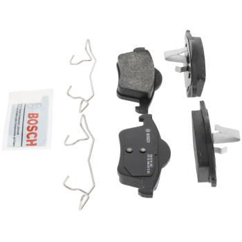 2003 Volvo XC70 Disc Brake Pad Rear Bosch BP795 image 3 of 4