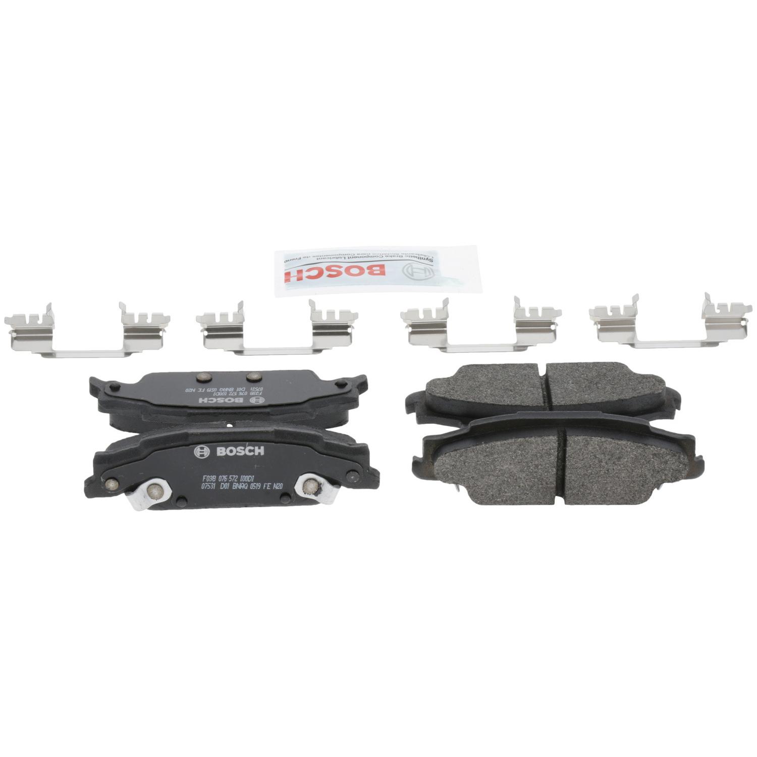 Bosch BP922 - Disc Brake Pad Bosch BP922 Disc Brake Pad product image 1 of 5
