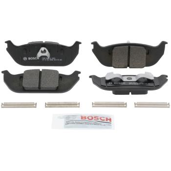 2003 Lincoln Aviator Disc Brake Pad Rear Bosch BP952 image 2 of 4