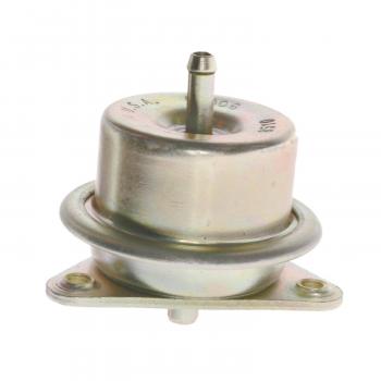 1996 Mercury Tracer Fuel Injection Pressure Regulator BWD 21704 image 2 of 4
