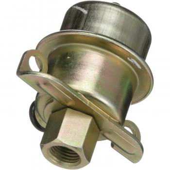 1988 Oldsmobile Cutlass Calais Fuel Injection Pressure Regulator BWD 21707 image 4 of 4