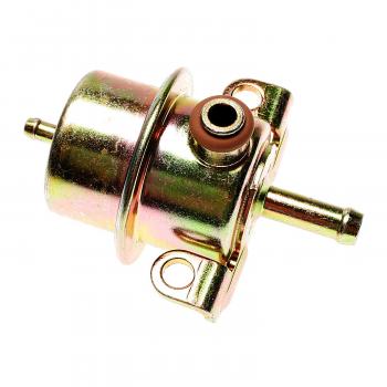 1993 Volkswagen Cabriolet Fuel Injection Pressure Regulator BWD 21849 image 2 of 4