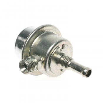 1981 BMW 633CSi Fuel Injection Pressure Regulator BWD 21860 image 3 of 3