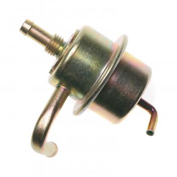 1989 Geo Spectrum Fuel Injection Pressure Regulator BWD 21865 image 2 of 3
