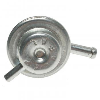 1994 Toyota T100 Fuel Injection Pressure Regulator BWD 21870 image 1 of 4