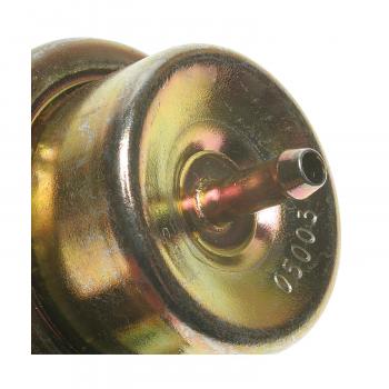 1990 Jeep Comanche Fuel Injection Pressure Regulator BWD 22801 image 1 of 4