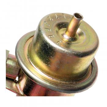 1990 Saab 9000 Fuel Injection Pressure Regulator BWD 22859 image 2 of 3