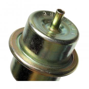 1994 Saab 9000 Fuel Injection Pressure Regulator BWD 22861 image 2 of 3
