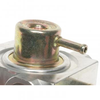 1988 Buick Regal Fuel Injection Pressure Regulator