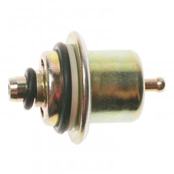1996 Chrysler Intrepid Fuel Injection Pressure Regulator BWD 23022 image 2 of 3
