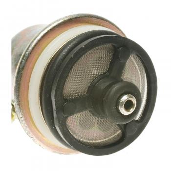 1996 Saturn SC1 Fuel Injection Pressure Regulator BWD 23044 image 1 of 4