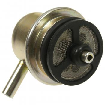 2004 GMC Envoy XUV Fuel Injection Pressure Regulator BWD 24027 image 3 of 4