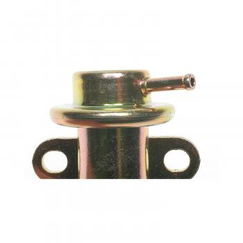 1999 Mitsubishi Eclipse Fuel Injection Pressure Regulator BWD 24033 image 1 of 3
