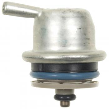 1995 Oldsmobile Aurora Fuel Injection Pressure Regulator BWD 24084 image 1 of 3