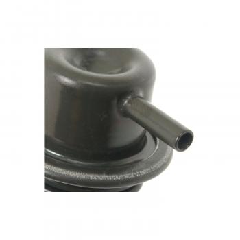 2006 Kia Magentis Fuel Injection Pressure Regulator BWD 24099 image 2 of 4