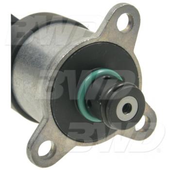 2009 GMC C5500 Topkick Fuel Injection Pressure Regulator BWD 24152 image 1 of 4