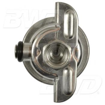1998 Land Rover Discovery Fuel Injection Pressure Regulator BWD 24166 image 2 of 3