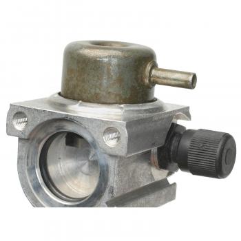 1989 Isuzu I-Mark Fuel Injection Pressure Regulator BWD 24193 image 1 of 3