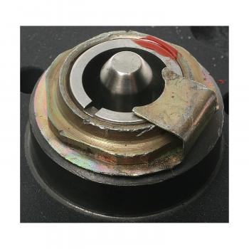 1984 Audi Coupe Fuel Injection Fuel Distributor BWD 26105 image 2 of 4