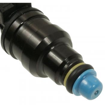1987 Buick Skyhawk Fuel Injector BWD 27055 image 1 of 3