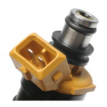 1985 Toyota Pickup Fuel Injector BWD 49199 image 2 of 3