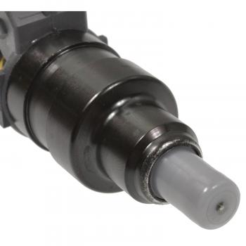 1981 BMW 633CSi Fuel Injector BWD 57505 image 1 of 4