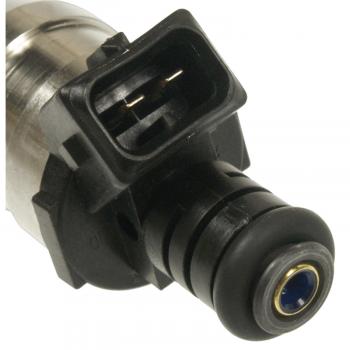 1988 Saab 9000 Fuel Injector BWD 57555 image 3 of 4