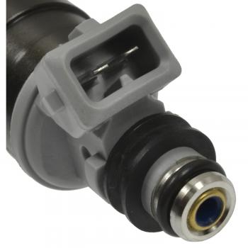 1994 Mitsubishi Montero Fuel Injector BWD 57577 image 3 of 3