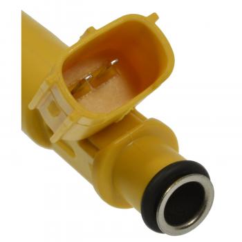2001 Toyota RAV4 Fuel Injector BWD 57844 image 4 of 4