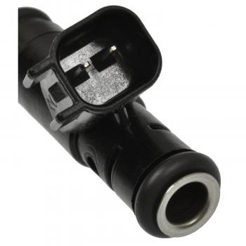 1999 Chrysler Intrepid Fuel Injector BWD 63858 image 3 of 3