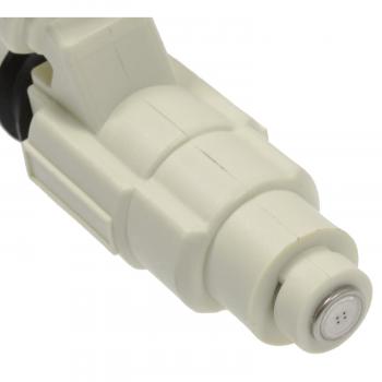 2005 Mitsubishi Eclipse Fuel Injector BWD 63899 image 1 of 3