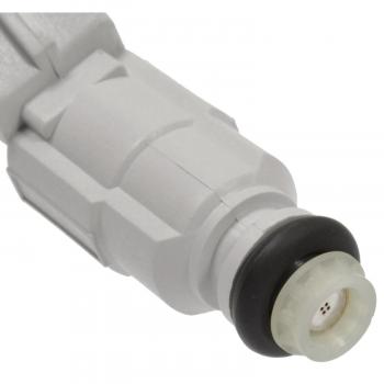 1999 Oldsmobile LSS Fuel Injector BWD 67136 image 1 of 4