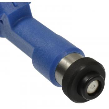 2008 Toyota Yaris Fuel Injector BWD 67407 image 1 of 4