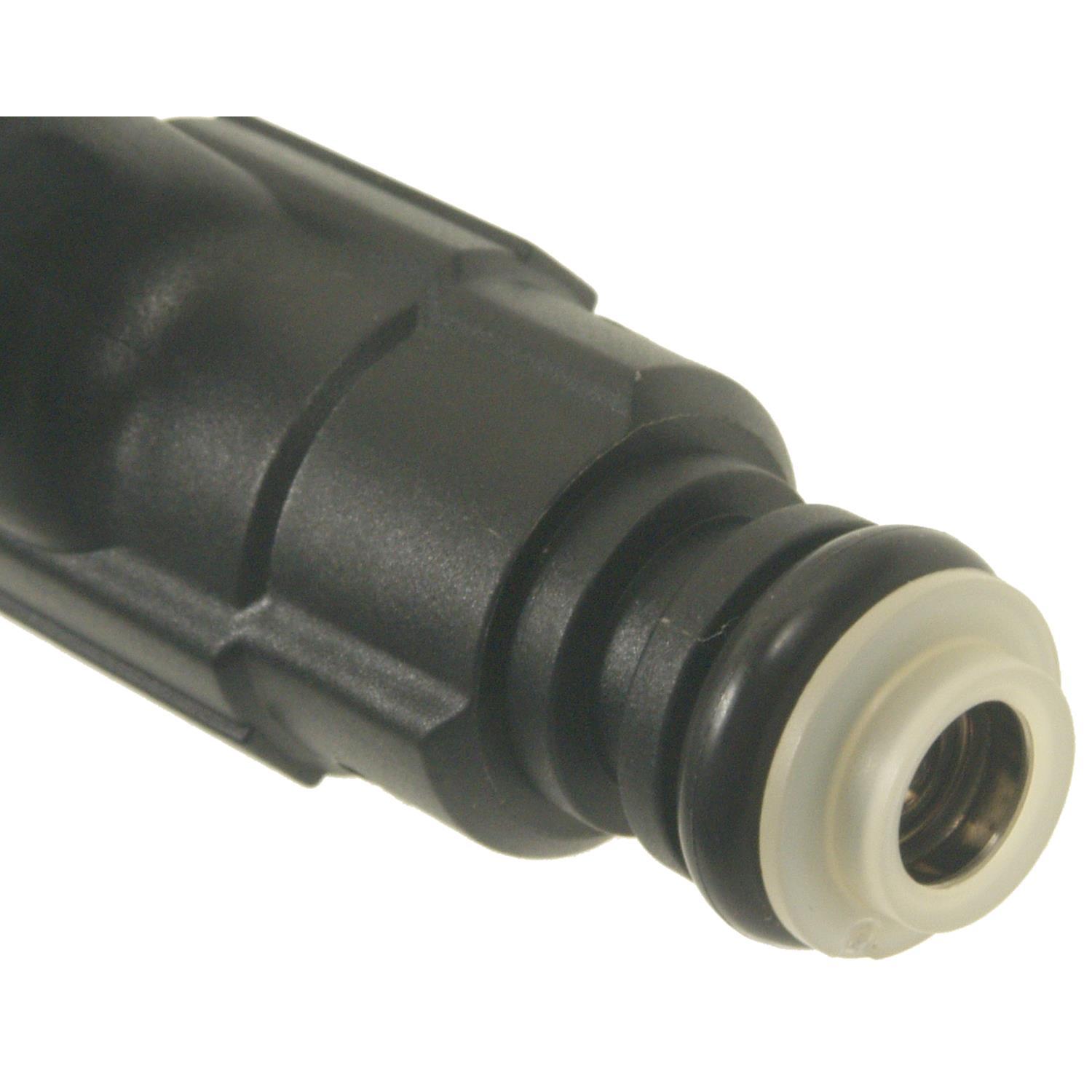 BWD 67567 - Fuel Injector BWD 67567 Fuel Injector product image 1 of 3
