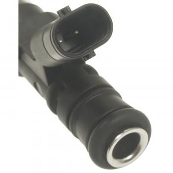 2014 Mercedes-Benz C63 AMG Fuel Injector BWD 67647 image 2 of 3