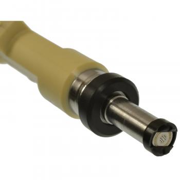 2013 Toyota Matrix Fuel Injector BWD 67675 image 1 of 4