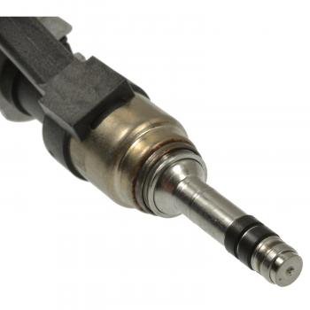 2016 GMC Yukon XL Fuel Injector BWD 67824 image 1 of 4