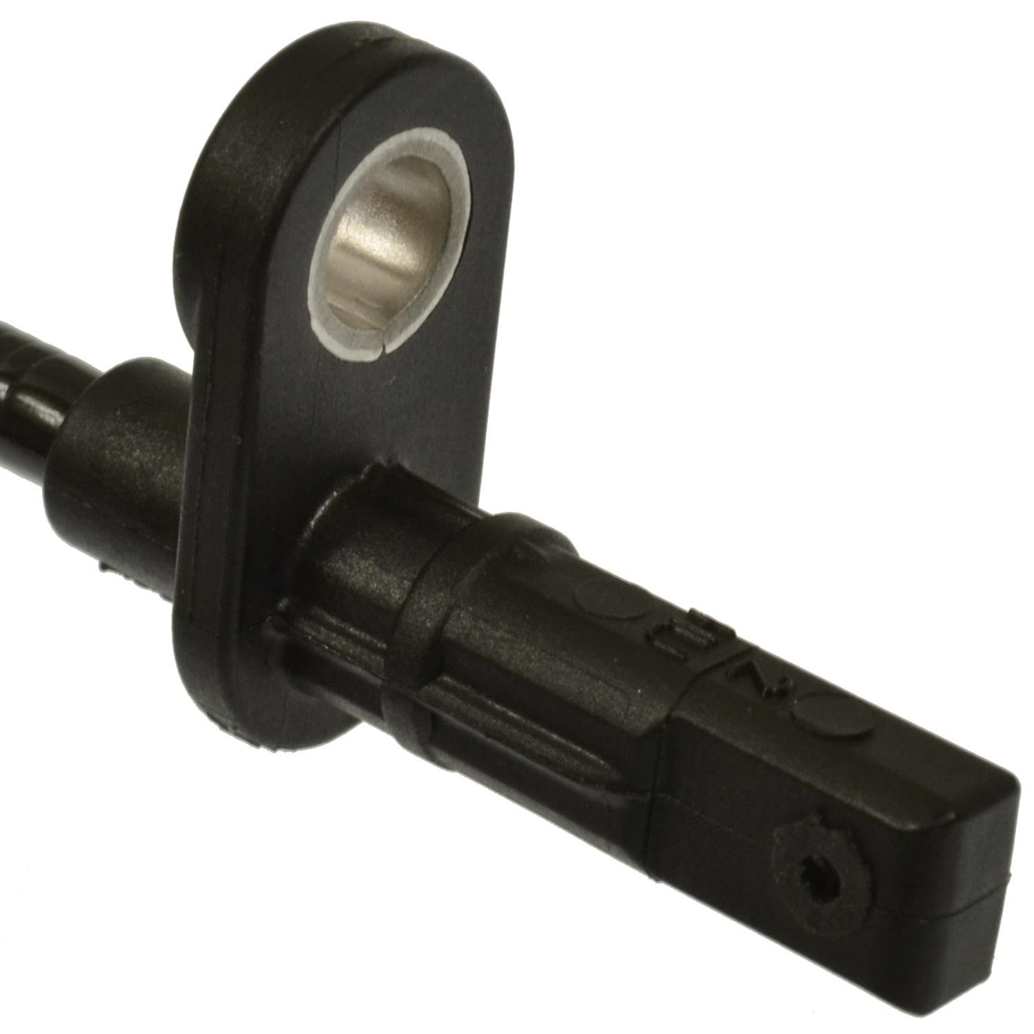 BWD ABS3084 - ABS Wheel Speed Sensor BWD ABS3084 ABS Wheel Speed Sensor product image 1 of 6