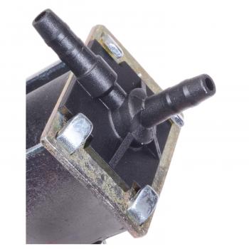 1999 Volkswagen Jetta Turbocharger Boost Solenoid BWD BST102 image 1 of 3