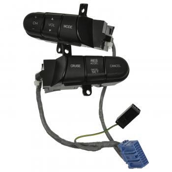 2008 Honda Civic Cruise Control Switch BWD CCW1259 image 2 of 3