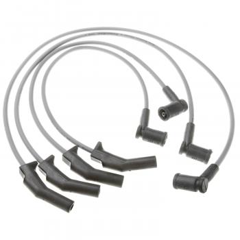 2003 Ford Focus Spark Plug Wire Set BWD CH8440 image 2 of 2