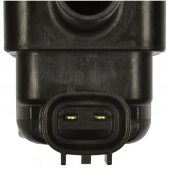 2014 Lexus GS450h Vapor Canister Purge Solenoid BWD CP10029 image 3 of 3