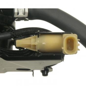 2005 Toyota Matrix Vapor Canister BWD CP1333 image 3 of 4