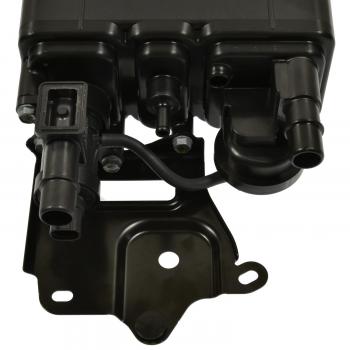 2006 Lexus ES330 Vapor Canister