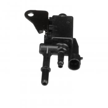 2005 Chevrolet Impala Vapor Canister Purge Solenoid BWD CP515 image 1 of 4